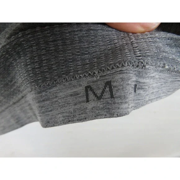 Lululemon Metal Vent Tech Polo Shirt Mens Medium Gray Short Sleeve Performance - Picture 5 of 10